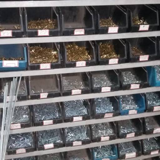 Parafusos, Buchas por Donna Donna 