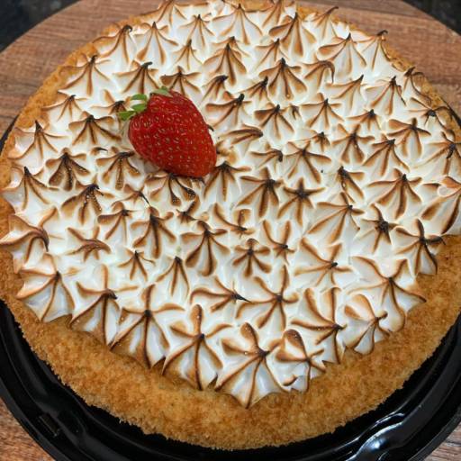 Bolo Piscina de Morangos & Marshmallow  por Sugar Baby Confeitaria Artesanal