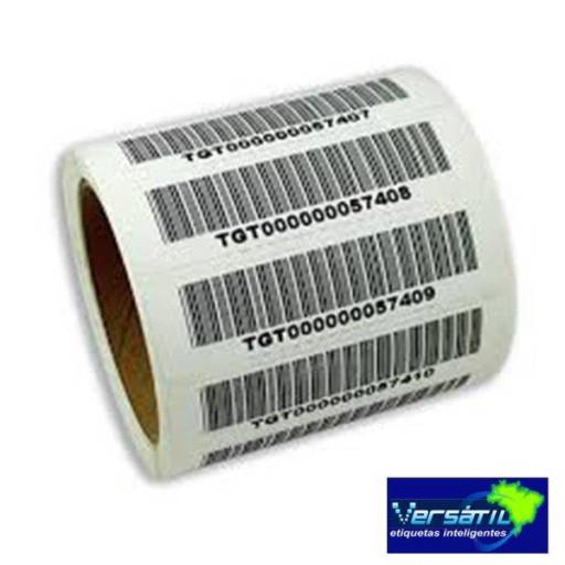 Comprar o produto de Etiquetas adesivas para código de barras em Bauru e Região em Etiquetas pela empresa Versátil Etiquetas  em Bauru, SP por Solutudo