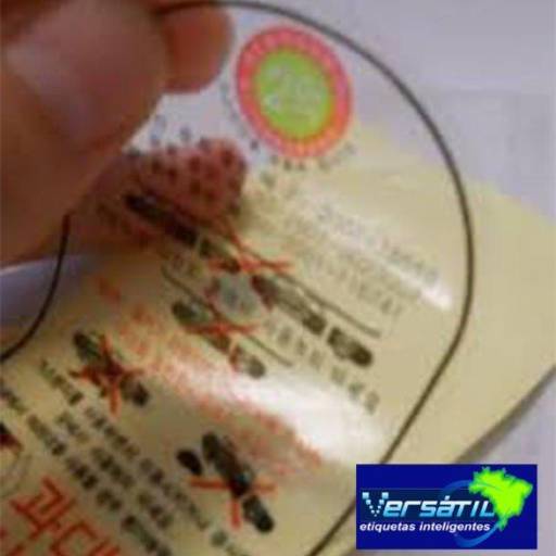 Rótulos adesivos para cosméticos em Bauru e Região por Versátil Etiquetas 