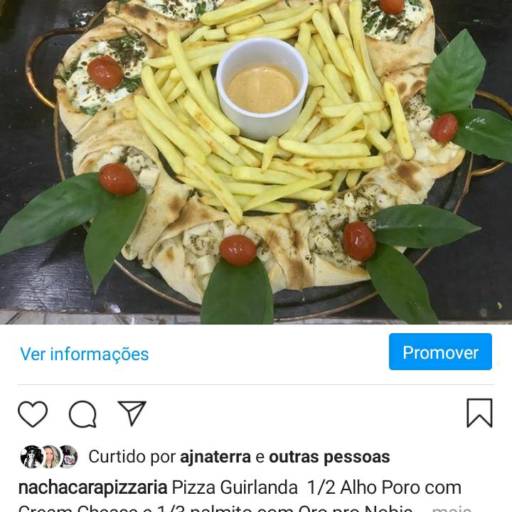 Guirlanda alho poró com cream chesse // Meia palmito com ora pro nobis por Na Chácara Pizzaria