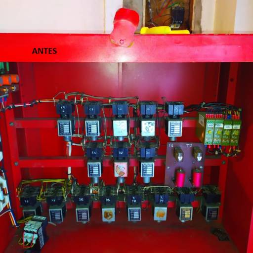 Antes e Depois - Quadro de Comando por Infinity Elevadores