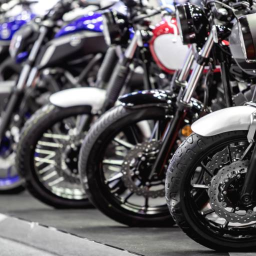 Comprar o produto de Troca de motos usadas em Veículos e Transportes pela empresa Cunha Veículos em Birigui, SP por Solutudo