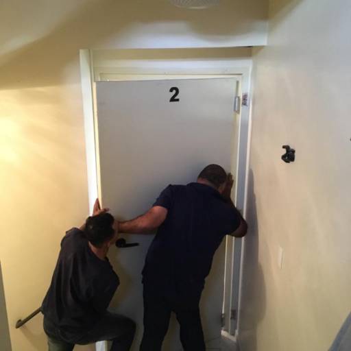 Instalação e Manutenção de Portas Corta Fogo por JRC Vidros