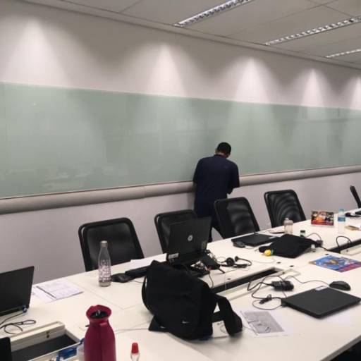 Lousas de Vidro Serigrafado por JRC Vidros