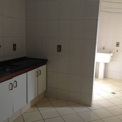 Apartamento - Aluguel - Código: 990 - R$900,00 por Imobiliária Jaú