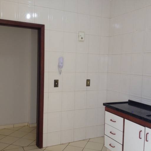 Apartamento - Aluguel - Código: 990 - R$900,00 por Imobiliária Jaú