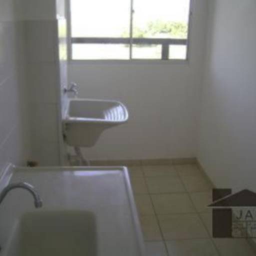 Apartamento – Aluguel/ Venda - Código: 2851 – Aluguel: R$550,00 – Venda: R$140.000,00 por Imobiliária Jaú