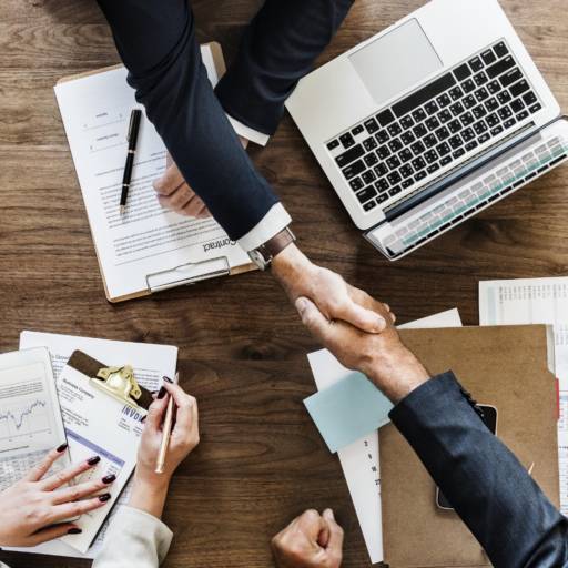 Contratos/Declarações