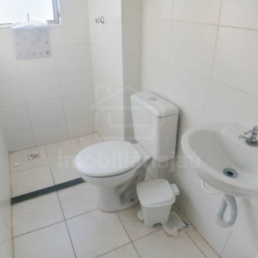 Apartamento – Código: 5738 – Aluguel: R$900,00 por Imobiliária Jaú