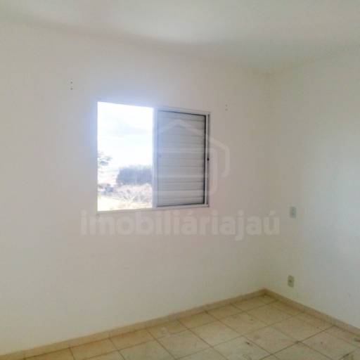 Apartamento – Código: 5738 – Aluguel: R$900,00 por Imobiliária Jaú