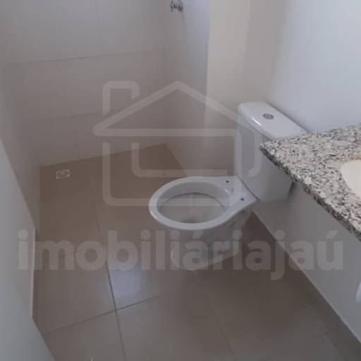 Apartamento – Código: 5594 – Aluguel: R$650,00 – Venda: R$190.000,00 por Imobiliária Jaú
