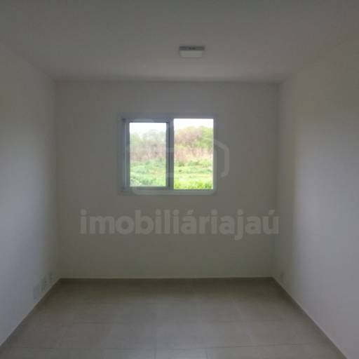 Apartamento – Código: 6082 – Aluguel: R$650,00 por Imobiliária Jaú