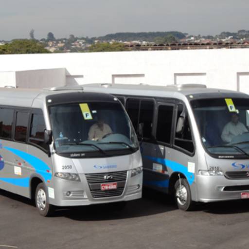 Transporte com Micro-ônibus por Transportes e Turismo Sanheiro