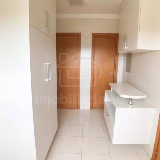 Apartamento - Código: 6589 - Aluguel: R$3.500,00 - Venda: R$990.000,00 por Imobiliária Jaú