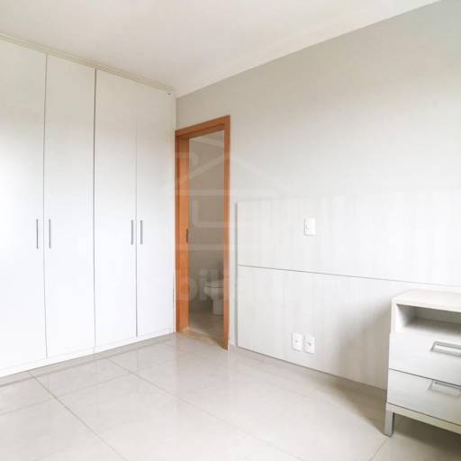 Apartamento - Código: 6589 - Aluguel: R$3.500,00 - Venda: R$990.000,00 por Imobiliária Jaú