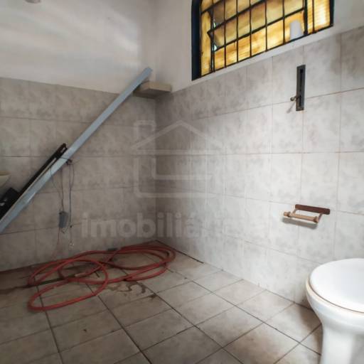 Barracão - Código: 4029 - Aluguel: R$1.400,00 por Imobiliária Jaú