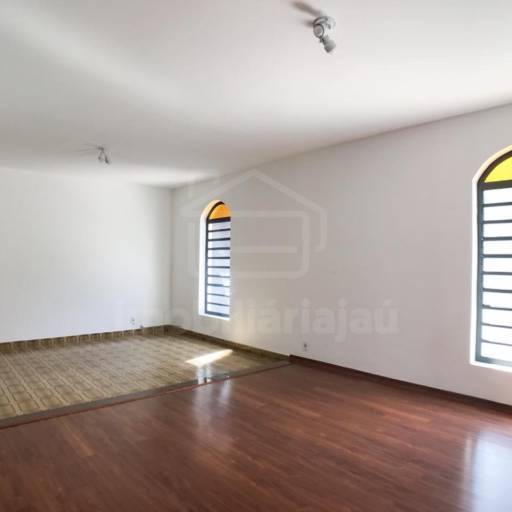 Casa – Código: 1669 – Aluguel: R$2.500,00 por Imobiliária Jaú