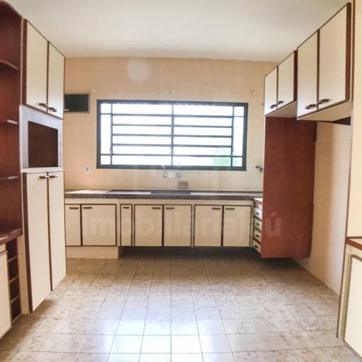 Casa – Código: 1669 – Aluguel: R$2.500,00 por Imobiliária Jaú