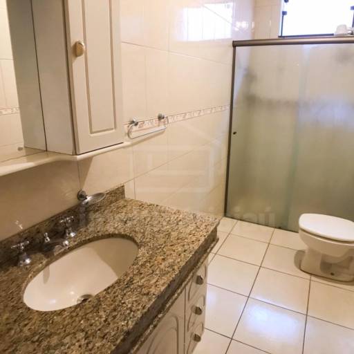 Casa – Código: 6812 – Aluguel: R$1.700,00 – Venda: R$600.000,00 por Imobiliária Jaú