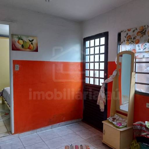 Casa – Código: 6725 – Aluguel: R$1.000,00 – Venda: R$250.000,00 por Imobiliária Jaú