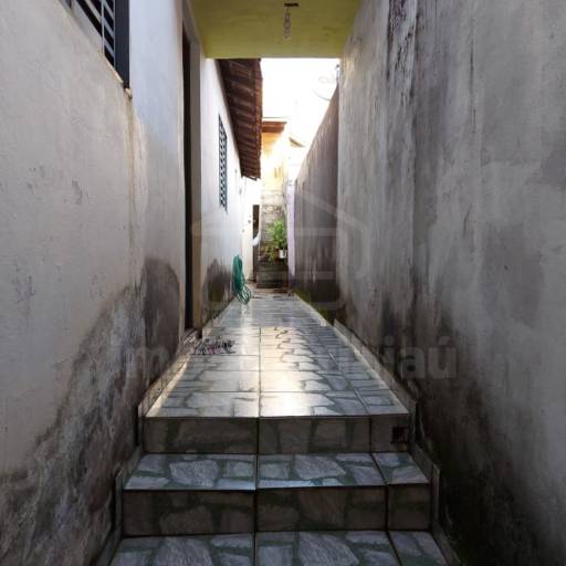 Casa – Código: 6725 – Aluguel: R$1.000,00 – Venda: R$250.000,00 por Imobiliária Jaú