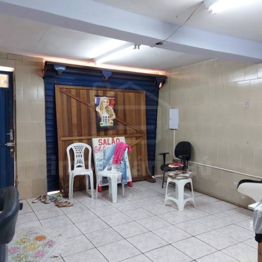 Casa – Código: 6725 – Aluguel: R$1.000,00 – Venda: R$250.000,00 por Imobiliária Jaú