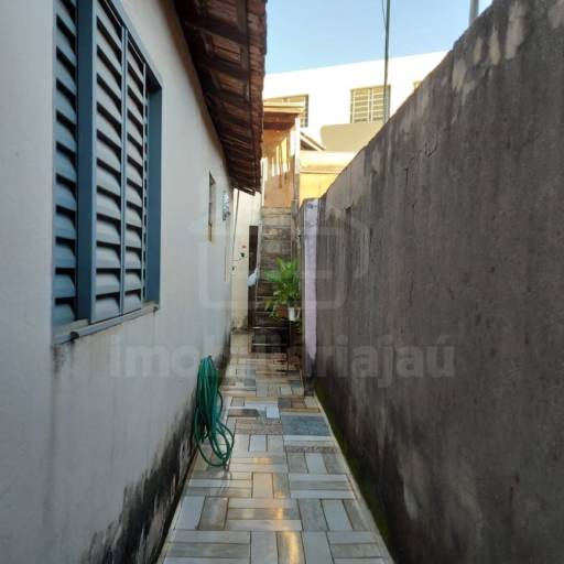 Casa – Código: 6725 – Aluguel: R$1.000,00 – Venda: R$250.000,00 por Imobiliária Jaú