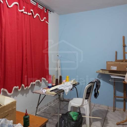 Casa – Código: 6725 – Aluguel: R$1.000,00 – Venda: R$250.000,00 por Imobiliária Jaú