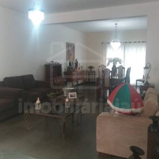 Casa - Código: 6720 - Aluguel: R$2.500,00 - Venda: R$690.000,00 por Imobiliária Jaú