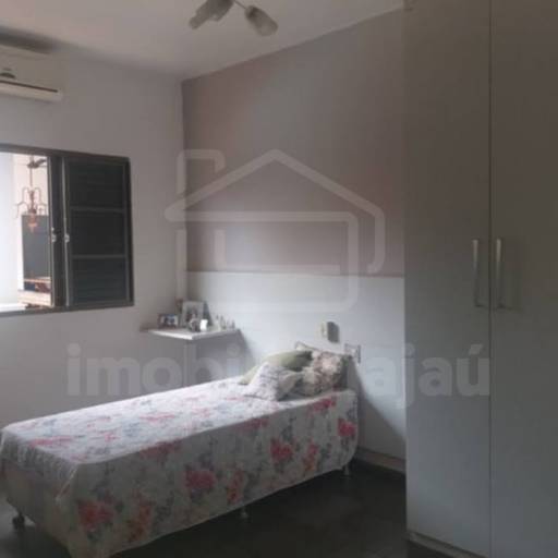 Casa - Código: 6720 - Aluguel: R$2.500,00 - Venda: R$690.000,00 por Imobiliária Jaú