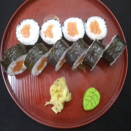 Sushi por Hatti Comida Oriental