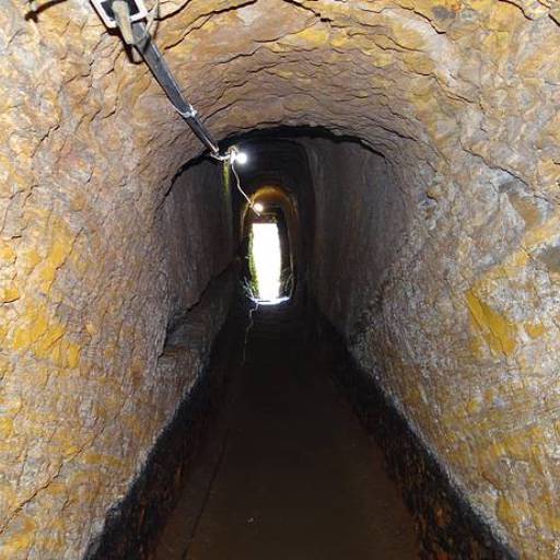 Mina de Ouro Jeje - Século XVIII por DQC Turismo 