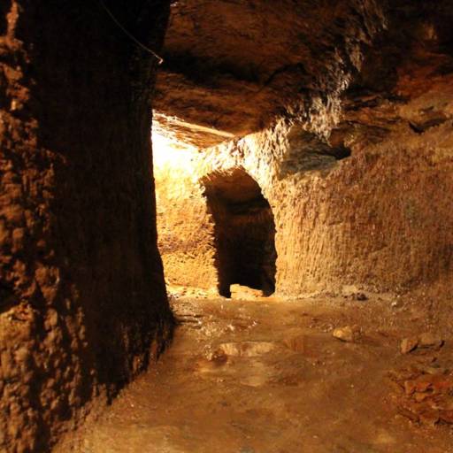 Mina de Ouro Jeje - Século XVIII por DQC Turismo 