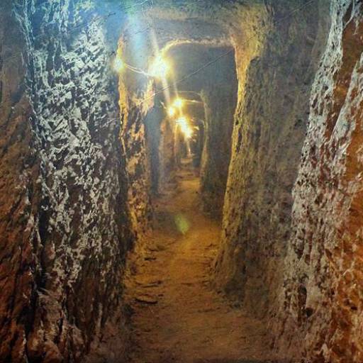 Mina de Ouro Jeje - Século XVIII por DQC Turismo 