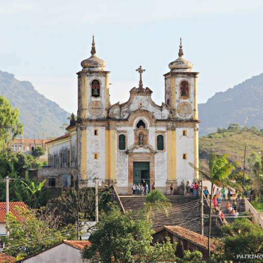 Igreja de Santa Efigênia por DQC Turismo 