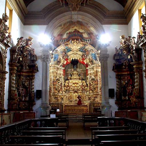 Igreja de Santa Efigênia por DQC Turismo 