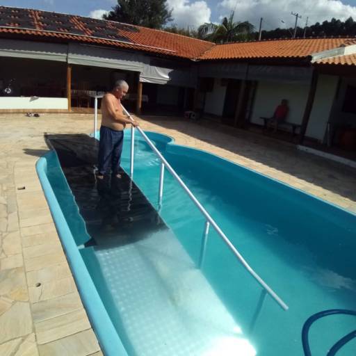 Rampa de Acesso para Piscina - Inclusão e Conforto em Avaré por RR Toldos, Lonas e Coberturas 