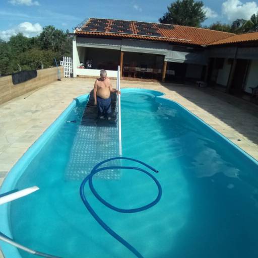 Rampa de Acesso para Piscina - Inclusão e Conforto em Avaré por RR Toldos, Lonas e Coberturas 