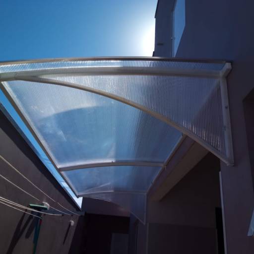 Toldo Fixo em Policarbonato: Proteção Duradoura e Estilo – Avaré por RR Toldos, Lonas e Coberturas 