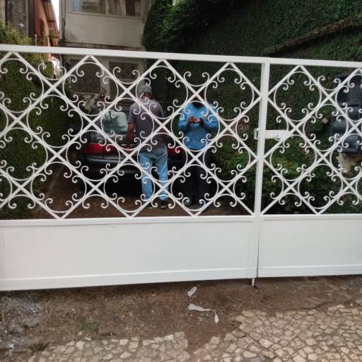 Reforma de Portões - Antes e Depois por 24hs Serviços