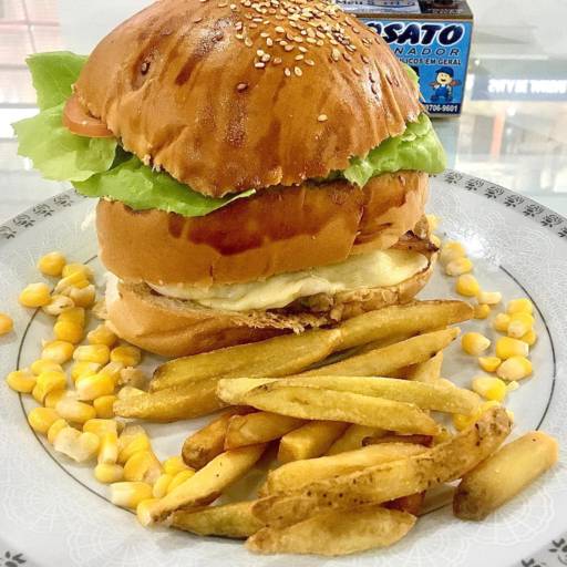 Burguer Chicken Bacon Com Batata Rústica