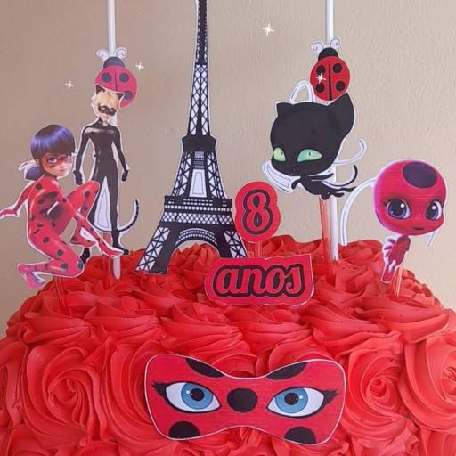 Bolo Personalizado em Avaré  por JeM Bolos e Doces