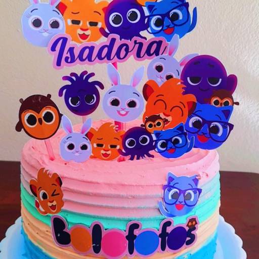 Bolo de Aniversário por JeM Bolos e Doces