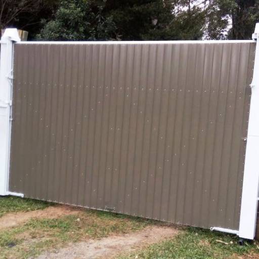 Portões Basculantes por Metalmix 