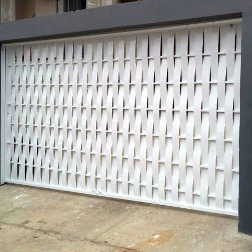 Portões Basculantes por Metalmix 