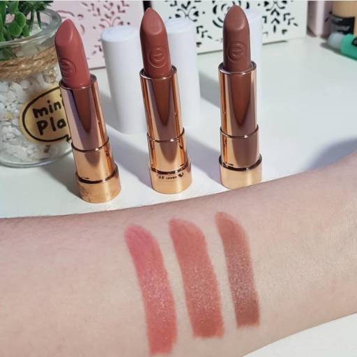  Batom Semi Matte por Mônika Pasquarelli Cosméticos