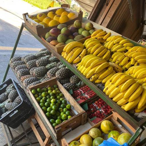 Comprar o produto de Frutas frescas em Frutas pela empresa Quiosque Engordadouro  em Jundiaí, SP por Solutudo