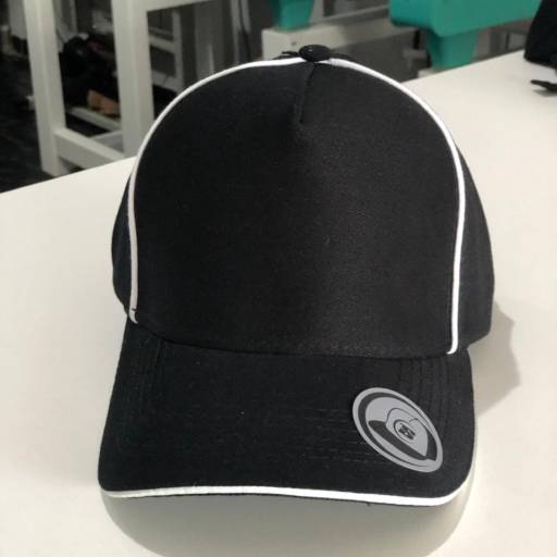 Bonés de 55 e 35 - Adulto e Infantil (Sem Bordado) por Rosa Bordados