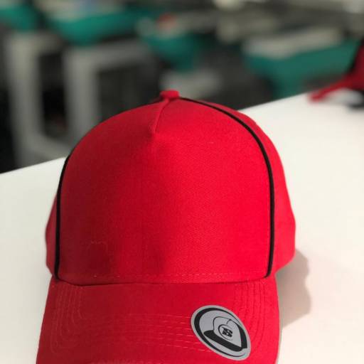 Bonés de 55 e 35 - Adulto e Infantil (Sem Bordado) por Rosa Bordados